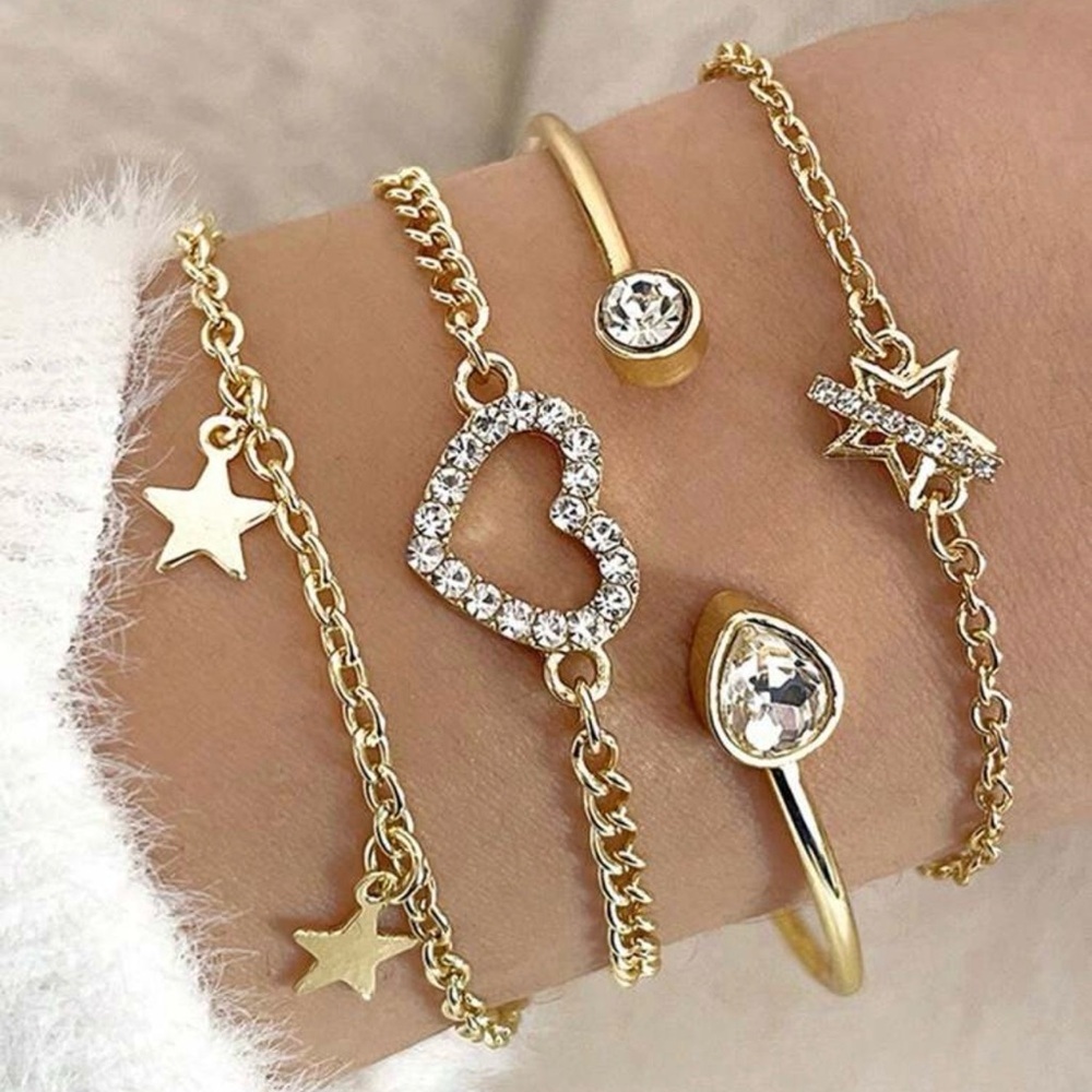 Set of 4 Golden Bracelets with Heart and Stars - Crystals